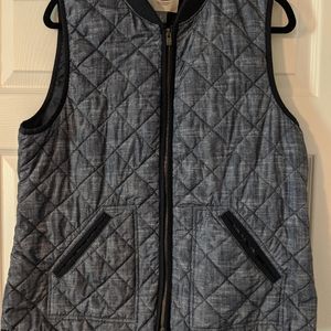 L Old Navy Vest